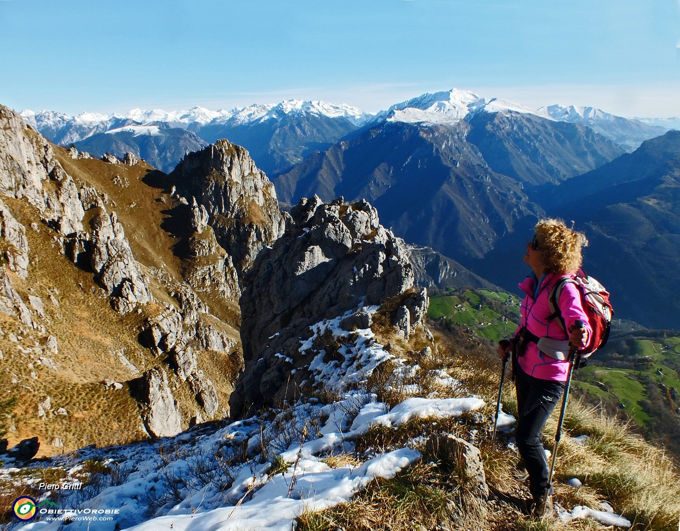 26 Sul sentiero 'Canalino dei Sassi', vista in Menna.JPG